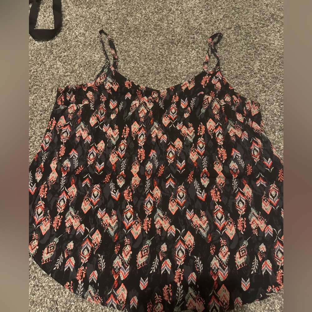 Torrid size 1 strappy tank